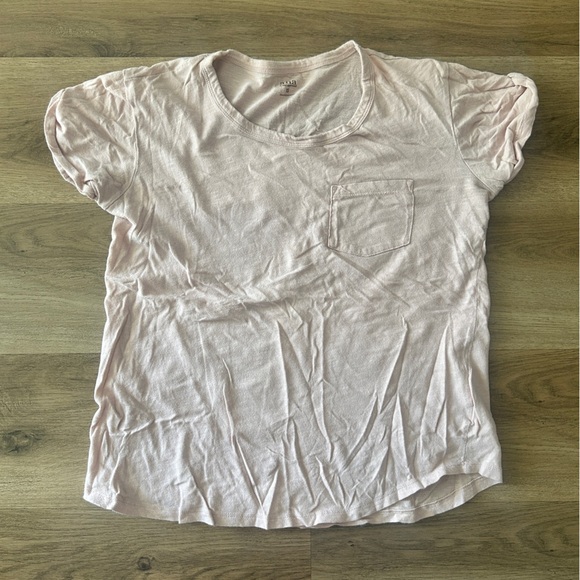 A.N.A Woman’s Pale Pink Pocket Tee – Size XS- LIKE NEW - Picture 1 of 5